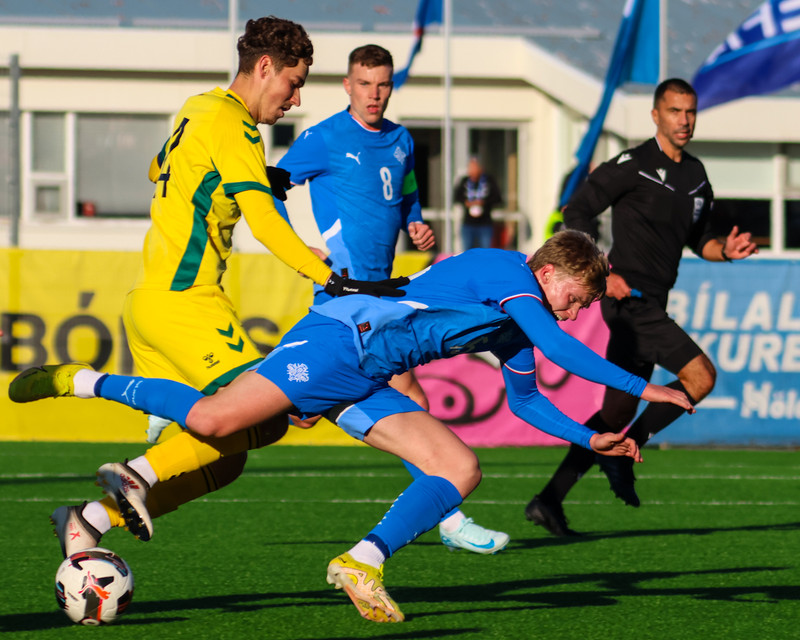 Myndaveisla: Vonbrigðatap U21 gegn Litháen
