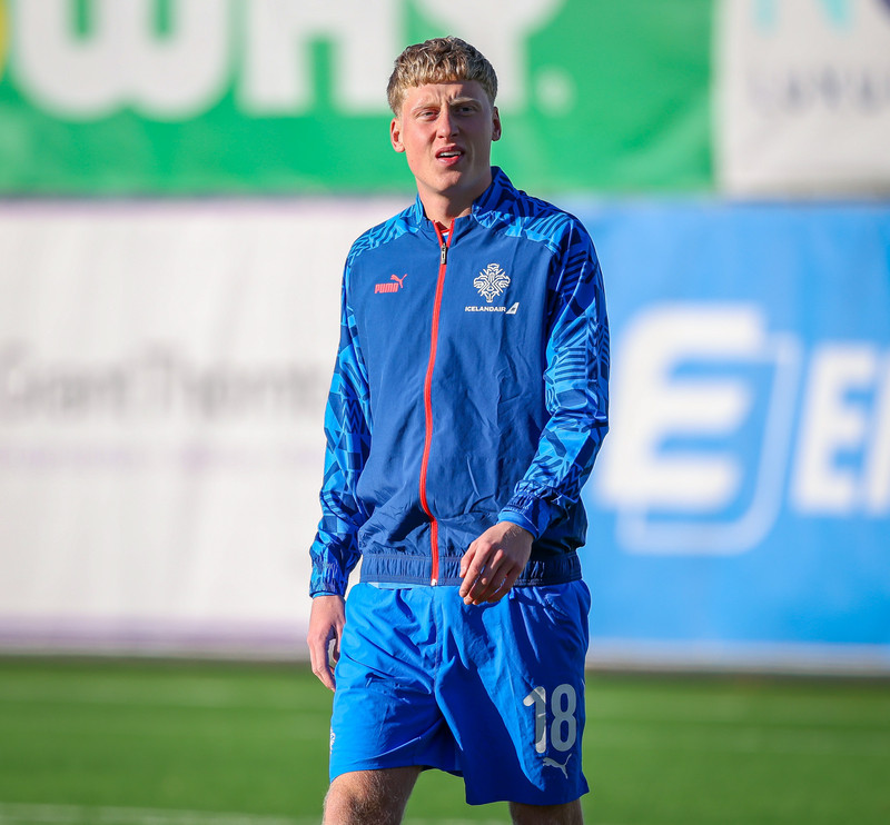 Hilmir á að baki níu leiki með U21 landsliðinu. Hann er áfram gjaldgengur í liðið og skoraði sitt fyrsta mark fyrir liðið í nóvember gegn Póllandi.