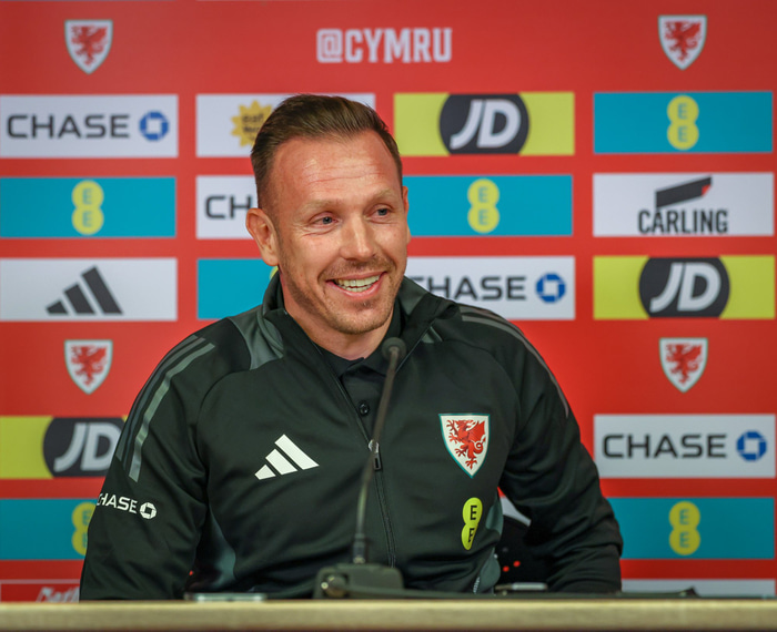 Craig Bellamy var mjög hress á blaðamannafundi eftir leikinn.