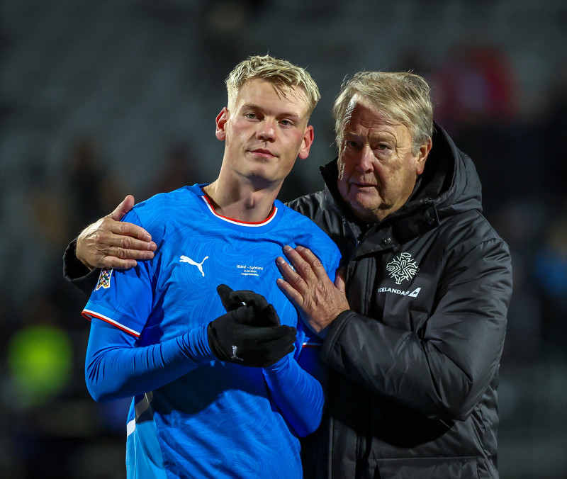 Orri Steinn Óskarsson og Hareide.