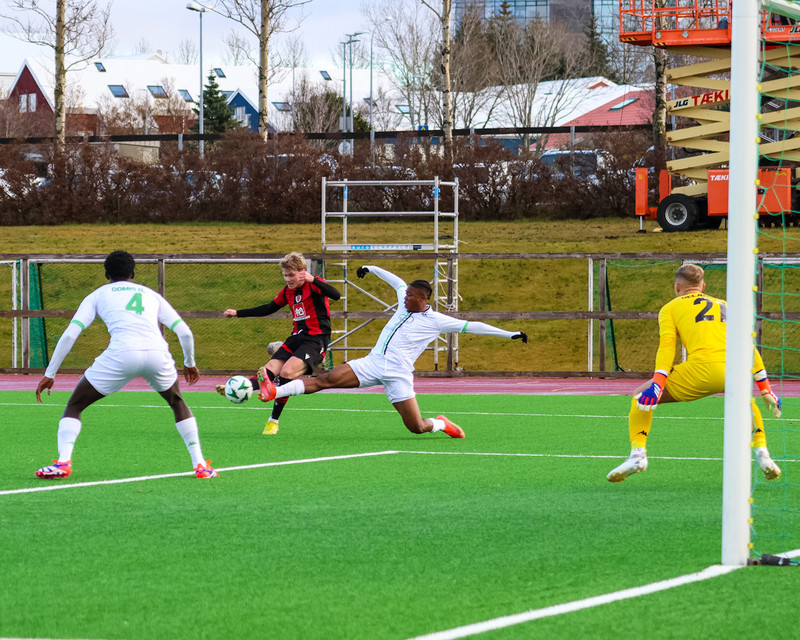Sambandsdeildin: Víkingur skrifaði söguna með stórkostlegum sigri