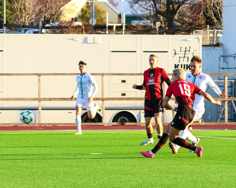 Sambandsdeildin: Víkingur skrifaði söguna með stórkostlegum sigri