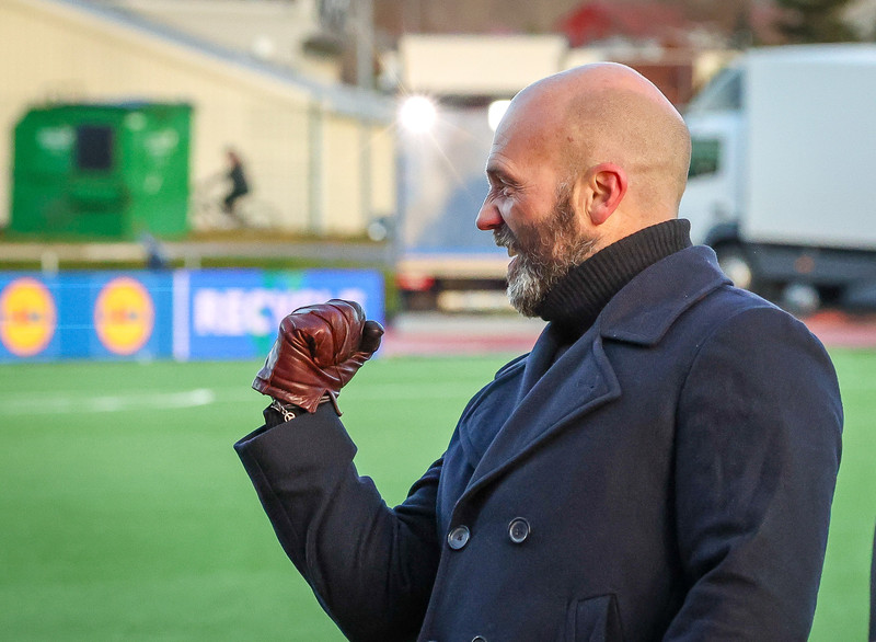Arnar Gunnlaugsson kemur til greina í starfið