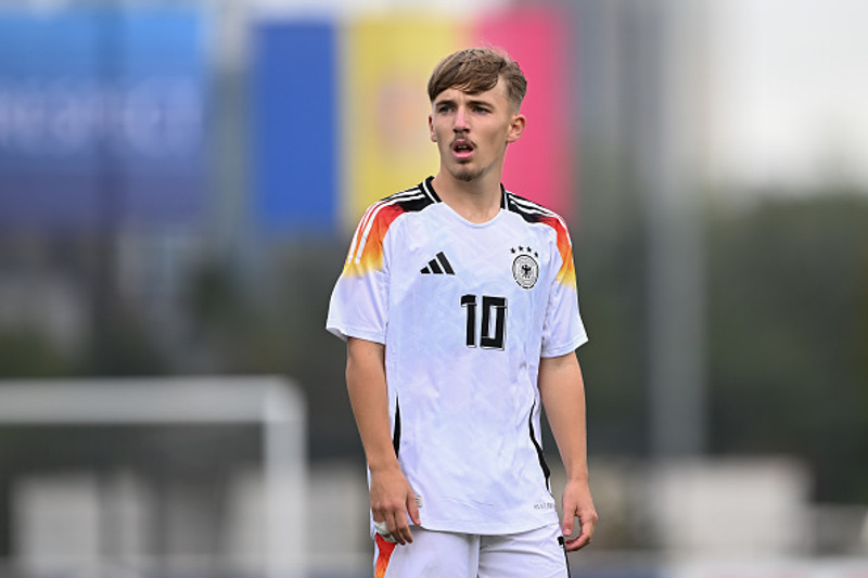 Lennart Karl er 16 ára.