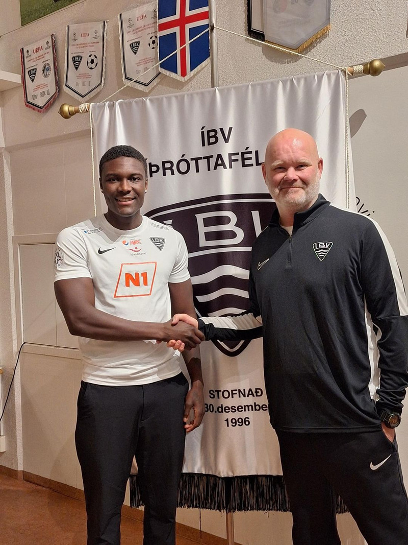 Omar Sowe mættur til ÍBV.