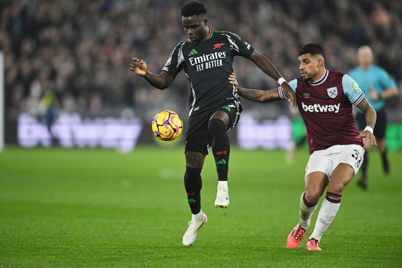<b>Sóknarmaður: Bukayo Saka (Arsenal)</b> - Skoraði og lagði upp gegn West Ham. Er að verða betri og betri. Fullur sjálfstrausts.