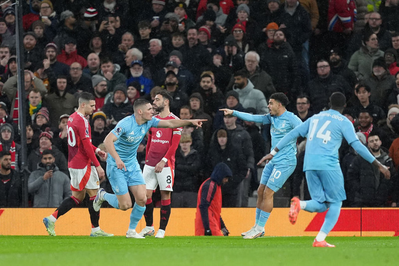 England: Man Utd tapaði fyrir Forest á Old Trafford