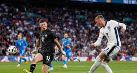 Enski deildabikarinn: Hákon hetjan eftir erfiða byrjun...