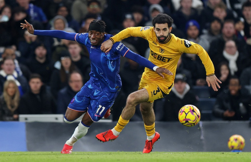 <b>Varnarmaður: Rayan Ait-Nouri (Wolves)</B> - Mark og stoðsending í 4-2 sigri gegn Tottenham. Maður vikunnar að mínu mati.