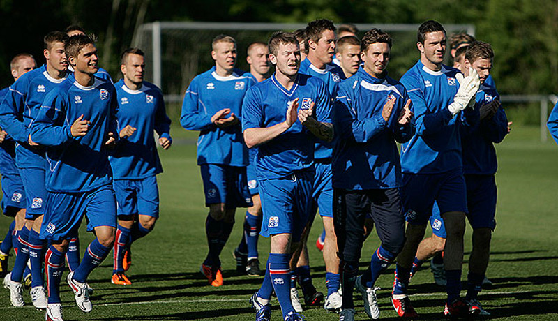 U21 landsliðið á æfingu.
