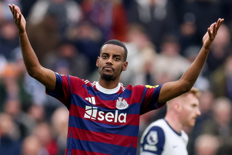Newcastle tilbúið að bjóða hæstu laun í sögu félagsins