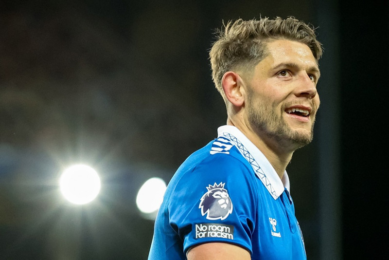 <b>Varnarmaður: James Tarkowski (Everton)</b> - Hrikalega öflugur í 1-0 sigri gegn Forest, sérstaklega þegar kom að því að glíma við Chris Wood.