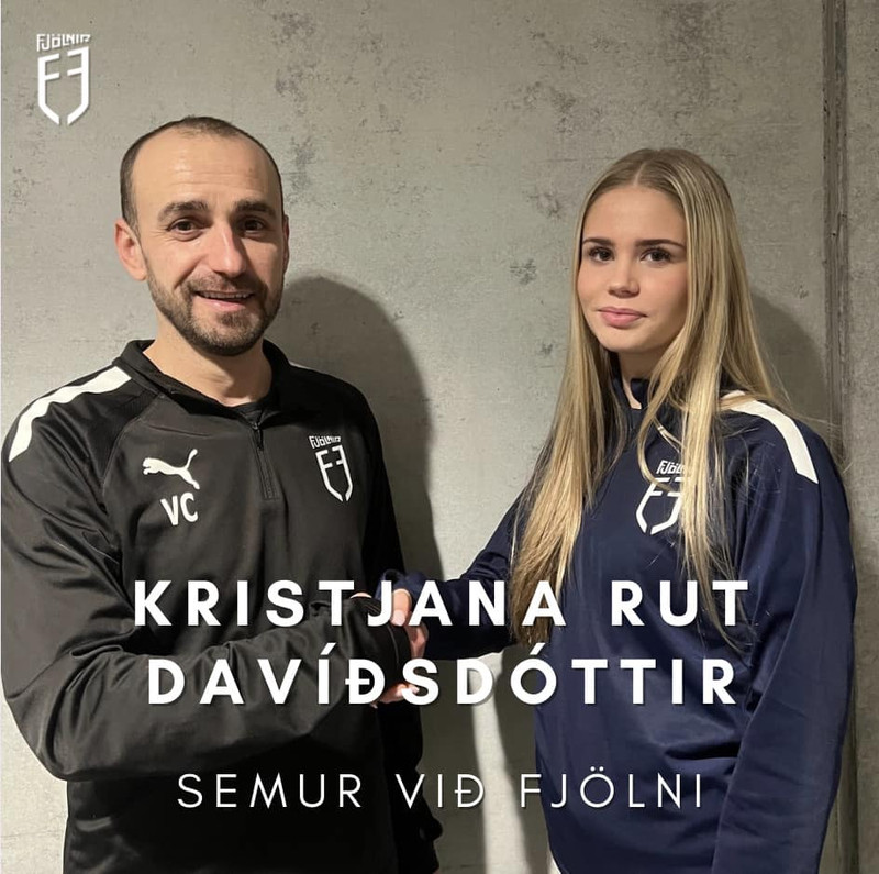 Þrjár efnilegar gera sína fyrstu samninga við Fjölni