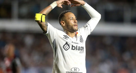 Neymar trúði ekki eigin augum - Fellur Santos?