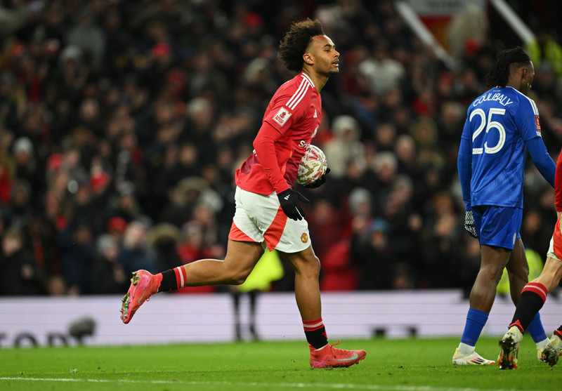 Enski bikarinn: Maguire tryggði Man Utd dramatískan sigur