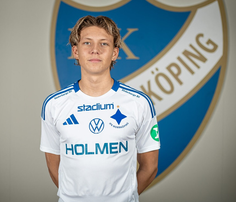 Jónatan Guðni Arnarsson - Átján ára sóknarmaður sem mörg íslensk félög hafa sýnt áhuga.