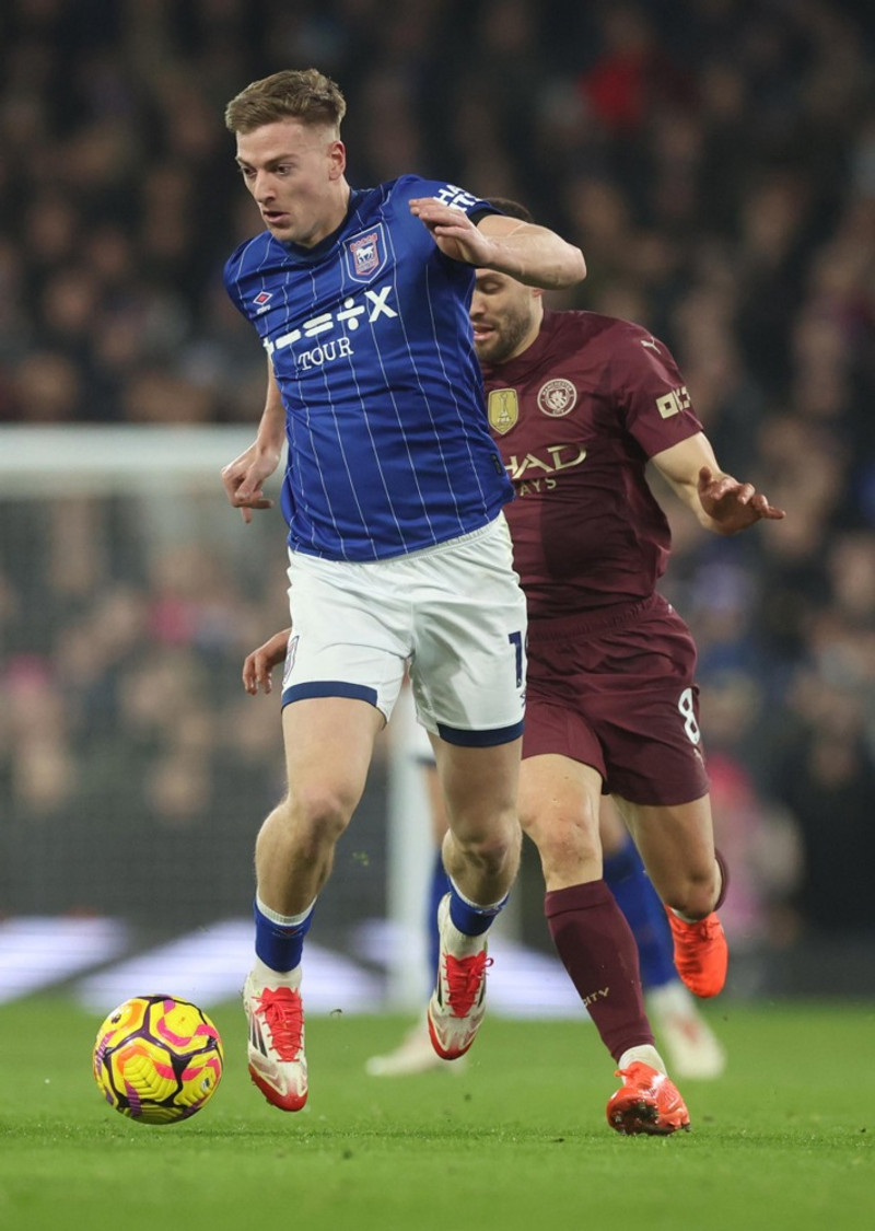 Liam Delap er 22 ára.