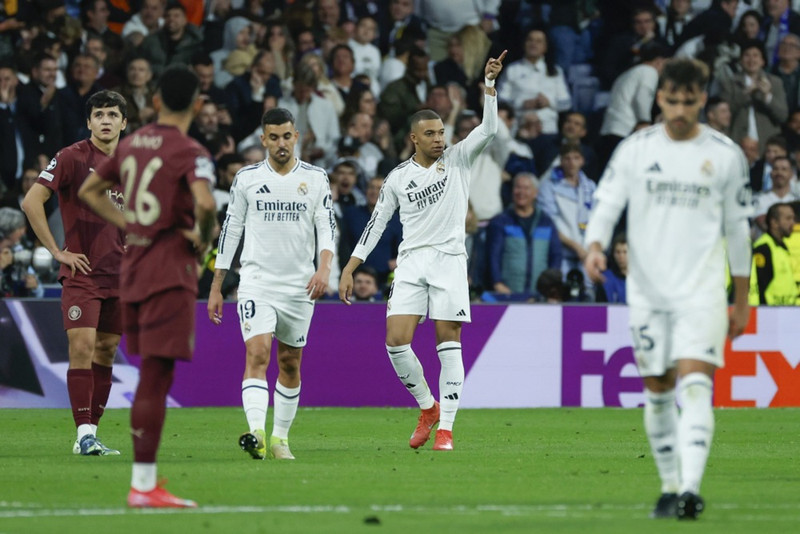 Spánn: Mbappe kom Real Madrid til bjargar