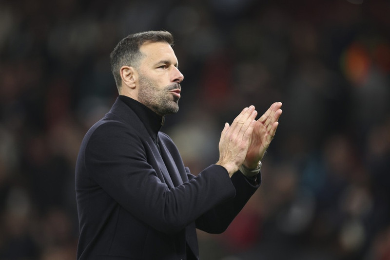 Ruud van Nistelrooy tekur við starfinu í þriðja sinn.