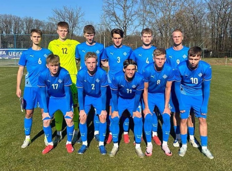 U17 og U19 eiga mikilvæga leiki í dag