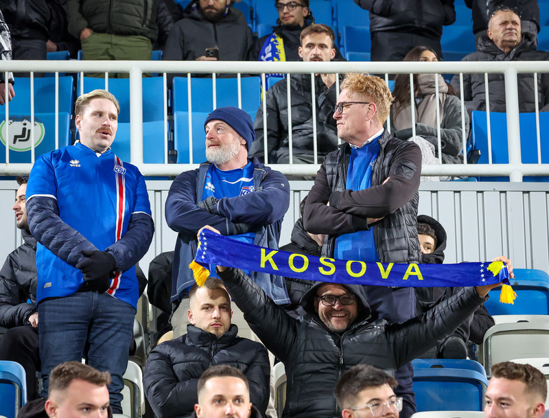 Myndaveisla frá tapinu gegn Kósovó á fimmtudaginn