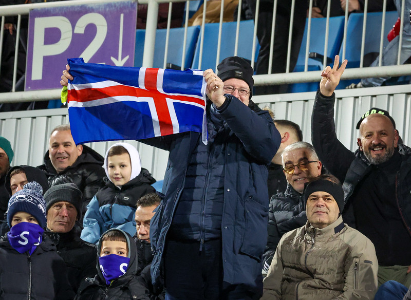 Myndaveisla frá tapinu gegn Kósovó á fimmtudaginn