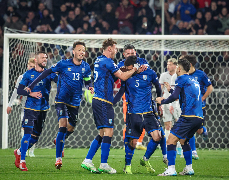 Myndaveisla frá tapinu gegn Kósovó á fimmtudaginn