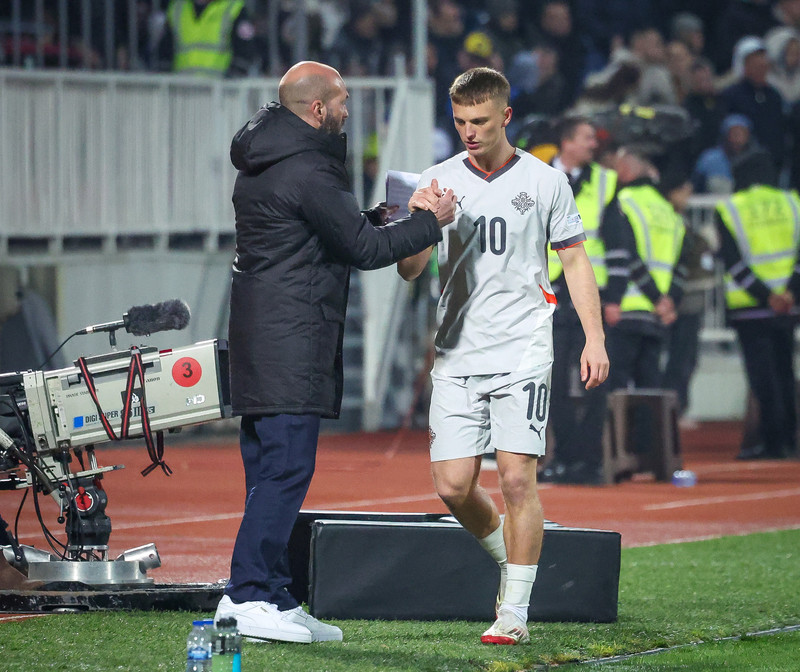 Myndaveisla frá tapinu gegn Kósovó á fimmtudaginn
