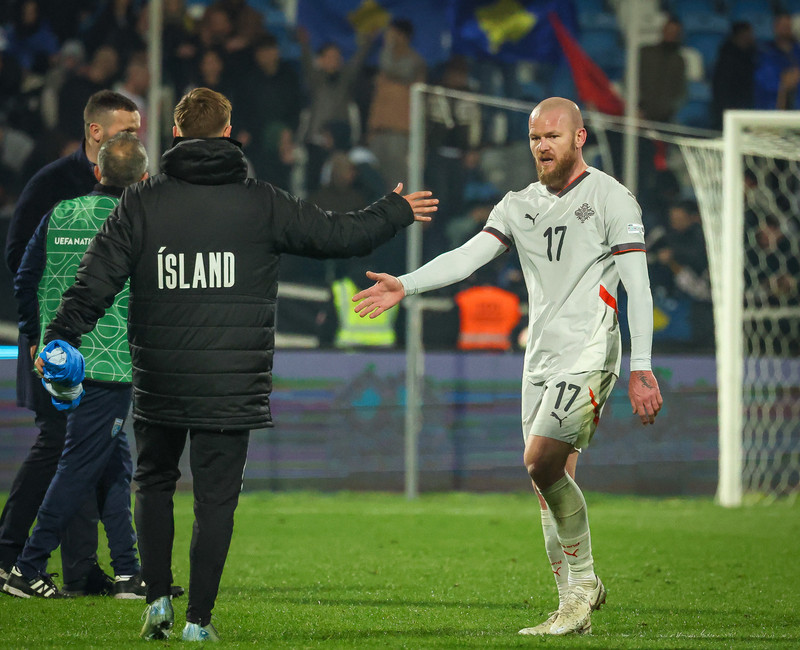 Myndaveisla frá tapinu gegn Kósovó á fimmtudaginn