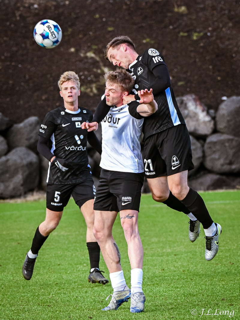 Myndaveisla: FH vann Breiðablik á hybrid grasinu