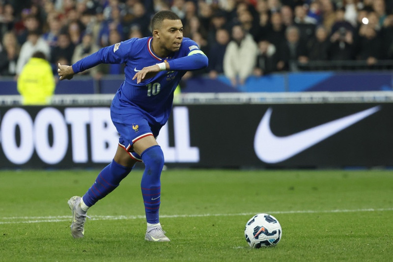 Mbappe fór á frjálsri sölu frá PSG til Real síðasta sumar.