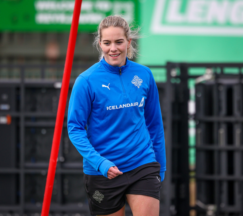 Hildur er fædd árið 1995 og á að baki 22 leiki fyrir landsliðið.