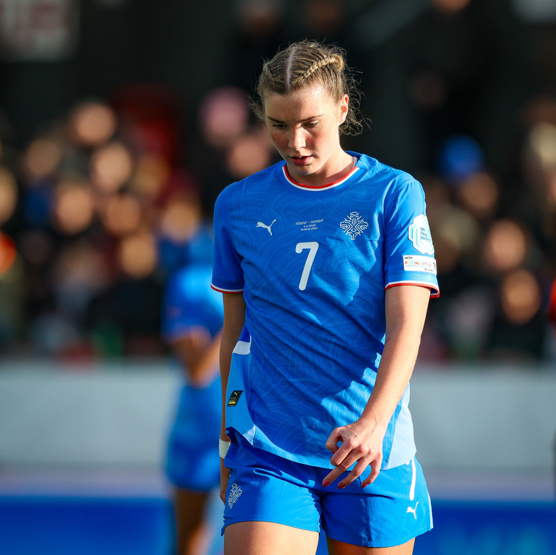 Karólína Lea Vilhjálmsdóttir, landsliðskona.