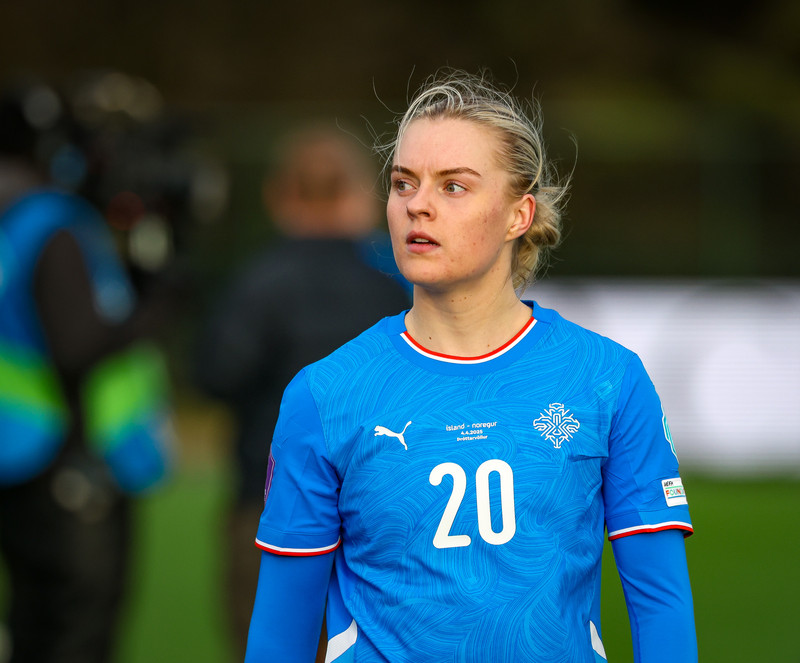 Guðný eftir leik með landsliðinu.