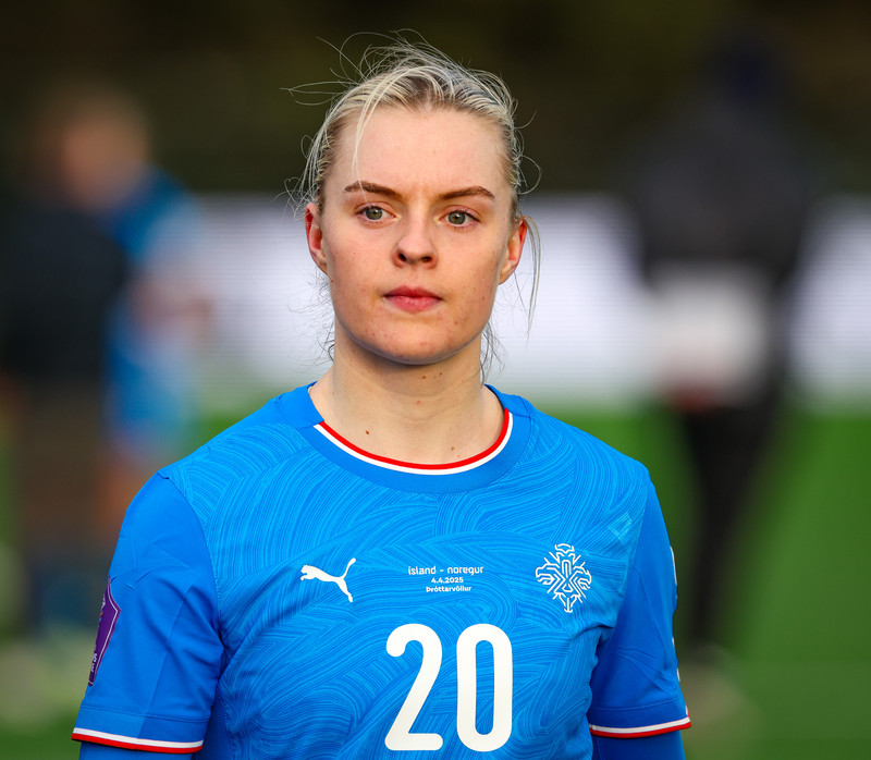 Guðný Árnadóttir, miðvörðurinn sem er í dag bakvörður.