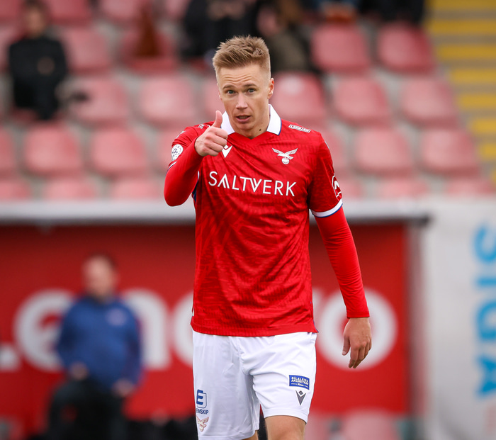 Funheitur Pedersen með bandið.