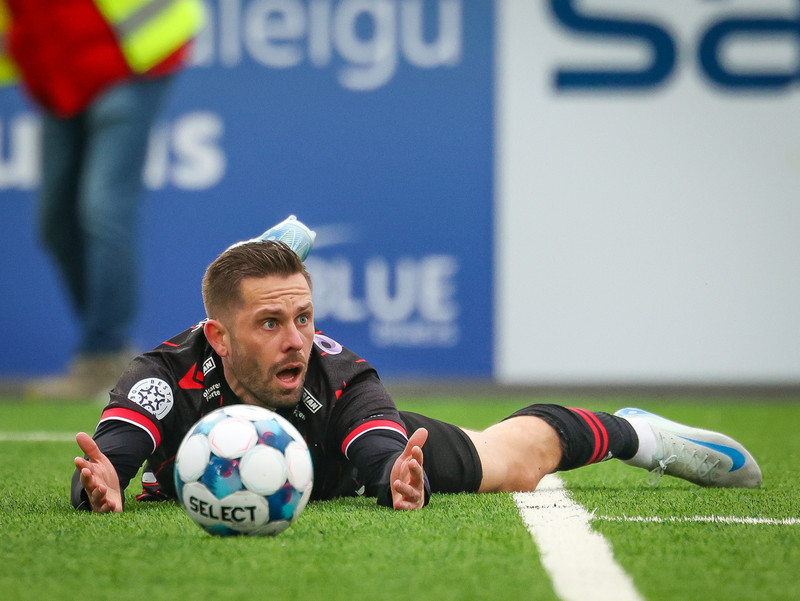 Gylfi Þór Sigurðsson (Víkingur R.) - Er að snúa til baka úr leikbanni og er að spila á móti Aftureldingu. Það er í raun fáránlegt að vera ekki með Gylfa í liðinu sínu.