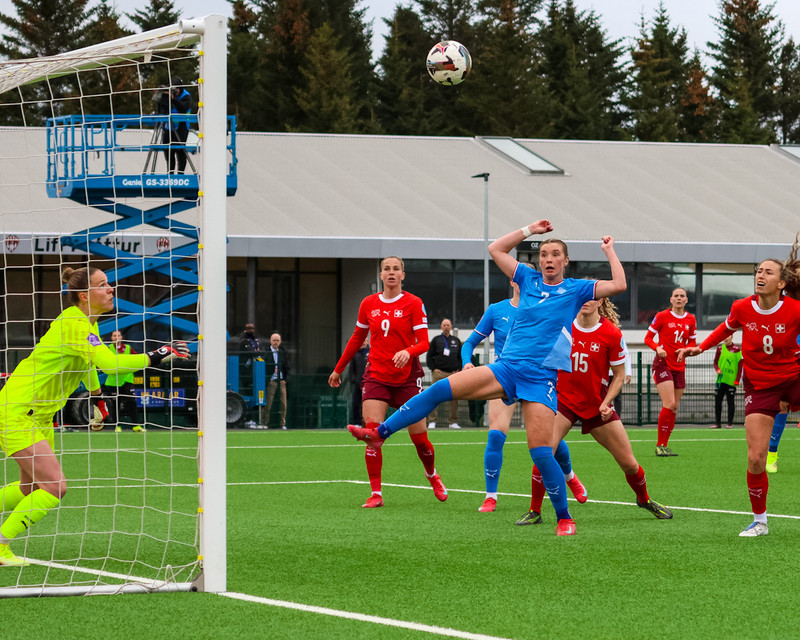 Myndaveisla: Stelpurnar okkar gerðu jafntefli í tíðindamiklum leik