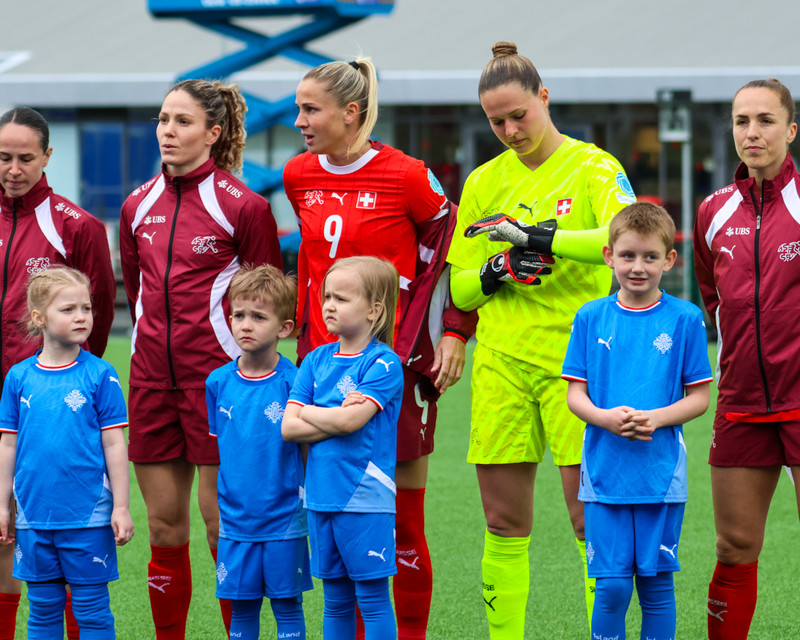 Myndaveisla: Stelpurnar okkar gerðu jafntefli í tíðindamiklum leik
