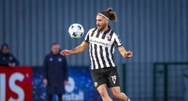 Láki: Þetta væri góð sögulína, en ég held að...