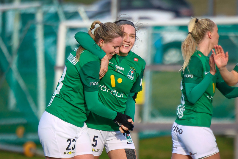 Blikar hafa skorað fimmtán mörk í fyrstu þremur leikjum tímabilsins