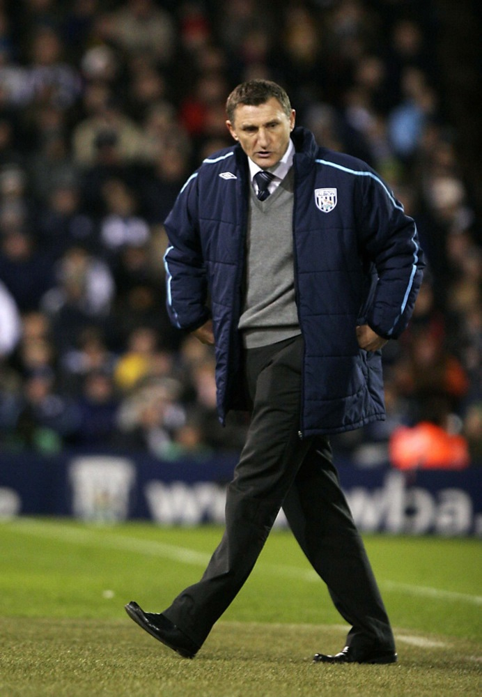 Mowbray við stjórnvölinn hjá West Brom fyrir 16 árum.