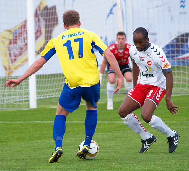 Magnús Björgvinsson skoraði tvö mörk fyrir Grindavík í kvöld. Hér er hann í leiknum.