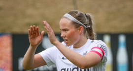 Arna Eiríks seld frá FH til Vålerenga (Staðfest)