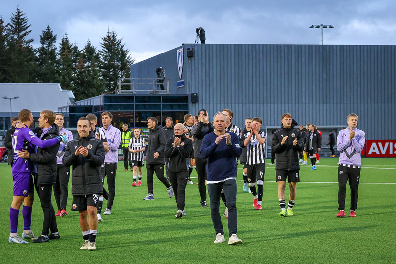 Leik KR og ÍBV seinkað um tvo tíma