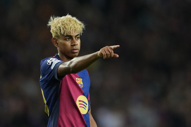 Yamal framlengir við Barcelona til 2031 (Staðfest)
