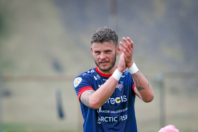 Lék árið 2019 sinn eina A-landsleik á ferlinum.
