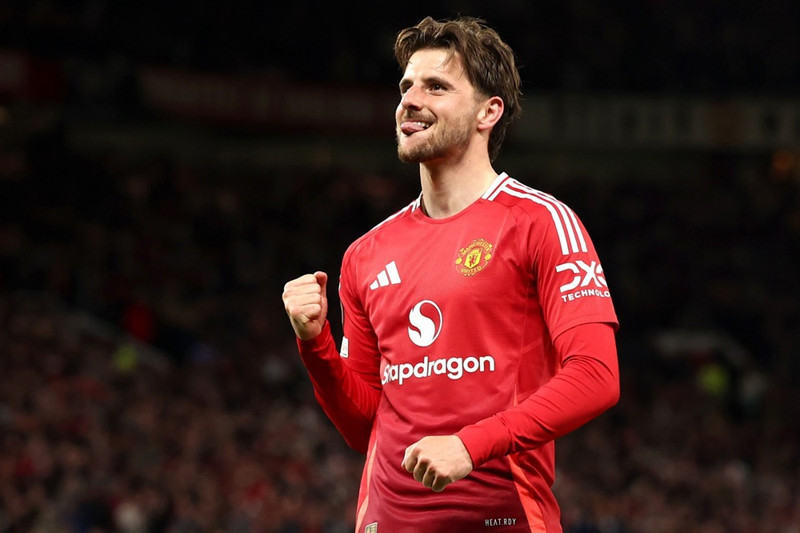 Mason Mount fór meiddur af velli eftir 20 mínútur