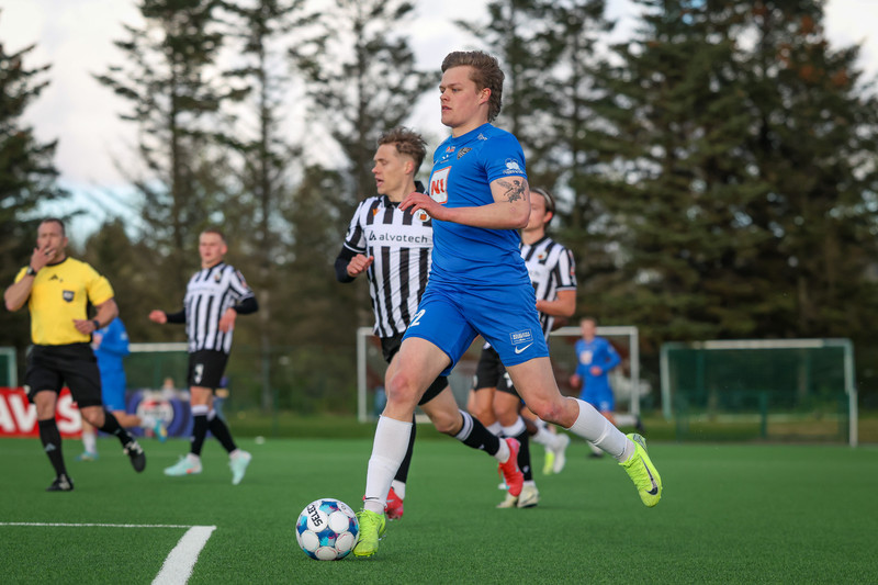 Oliver var besti leikmaður Lengjudeildarinnar í fyrra, var eftirsóttur biti í vetur og hafði farið ágætlega af stað á tímabilinu.