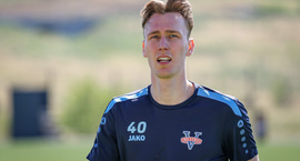 Gustav yfirgefur Vestra eftir fall (Staðfest)